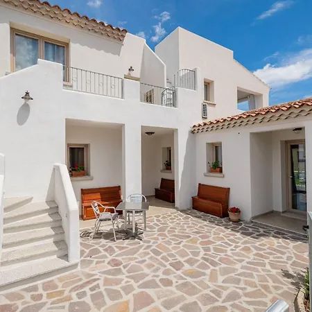 Residenza L'alzoni 4* San Teodoro (Sardinia)
