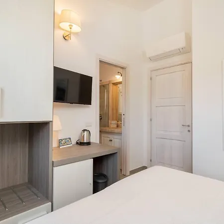 Residenza L'alzoni 4*