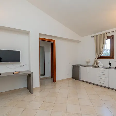 Pensionat Residenza L'alzoni 4*