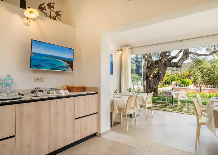 Πανσιόν Residenza L'alzoni 4*