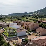 Residenza L'alzoni Affittacamere 4*