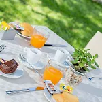 Residenza L'alzoni Affittacamere San Teodoro (Sardinia)