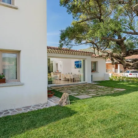 Residenza L'alzoni San Teodoro (Sardinia)