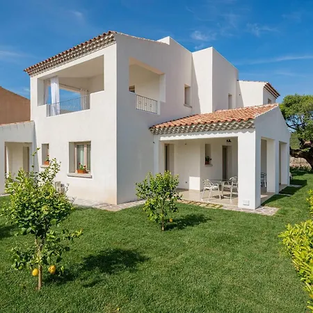 Residenza L'alzoni * San Teodoro (Sardinia)