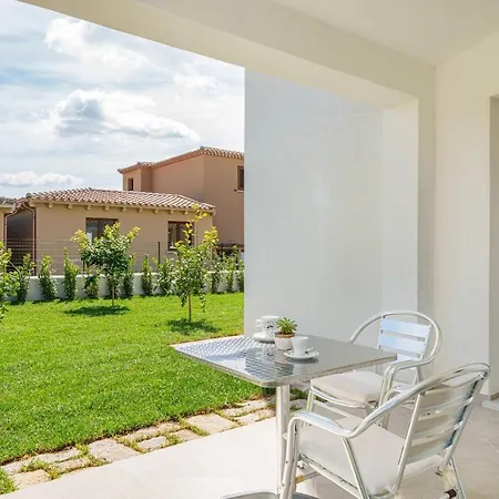 Residenza L'alzoni * San Teodoro (Sardinia)
