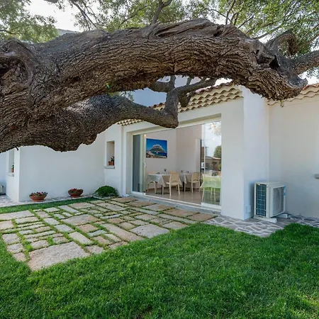 Residenza L'alzoni Guest house *