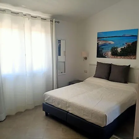 Residenza L'alzoni * San Teodoro (Sardinia)