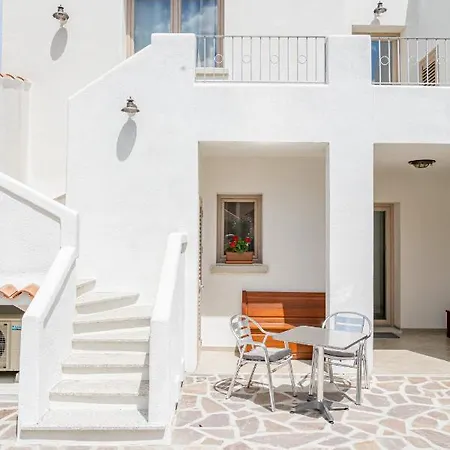 Residenza L'alzoni San Teodoro (Sardinia)