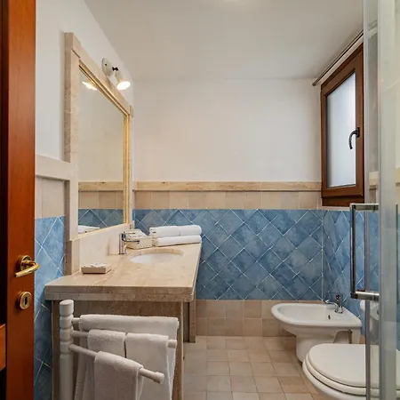 Residenza L'alzoni Guest house San Teodoro (Sardinia)