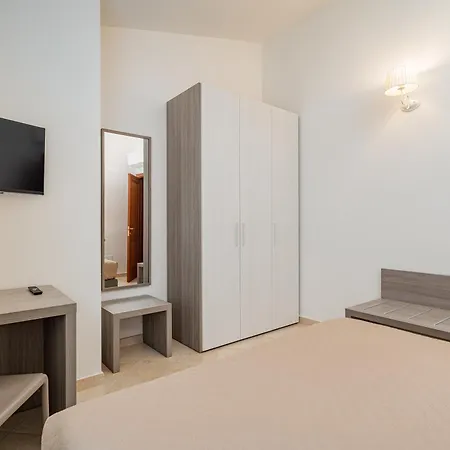 Residenza L'alzoni Gasthof San Teodoro (Sardinia)