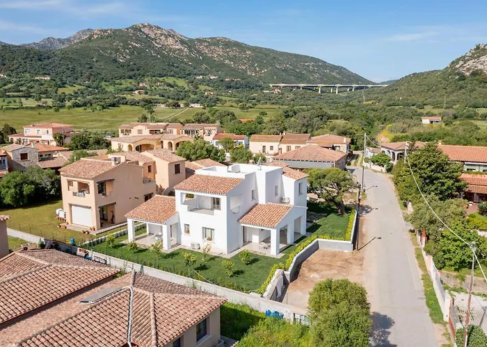 招待所 Residenza L'alzoni 4*