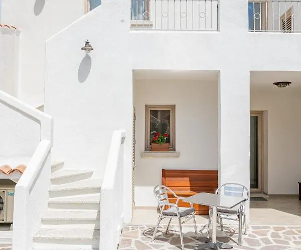 Residenza L'alzoni San Teodoro (Sardinia)
