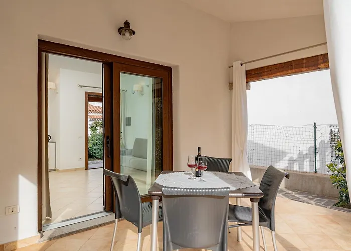 招待所 Residenza L'alzoni 4*