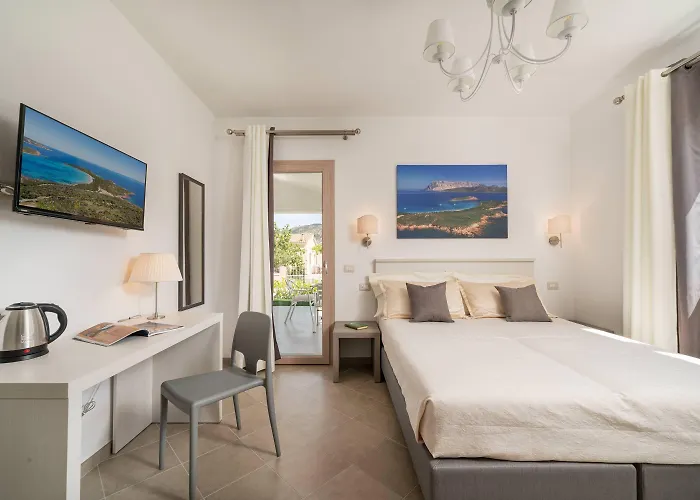Residenza L'alzoni Konukevi 4*